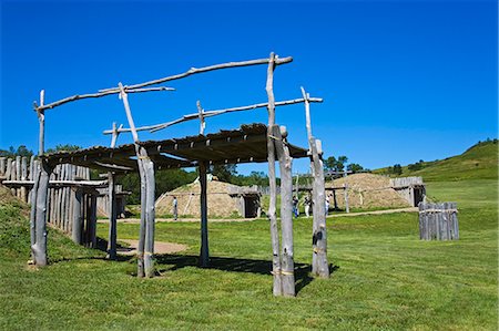 On-A-Slant Indian Village, Fort Lincoln State Park, Mandan, North Dakota, United States of America, North America Stock Photo - Rights-Managed, Code: 841-03065684