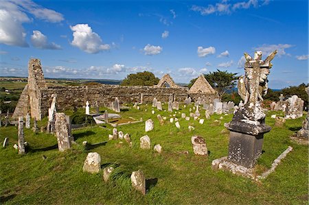 Ardmore church and graveyard, County Waterford, Munster, Republic of Ireland, Europe Foto de stock - Con derechos protegidos, Código: 841-03065746