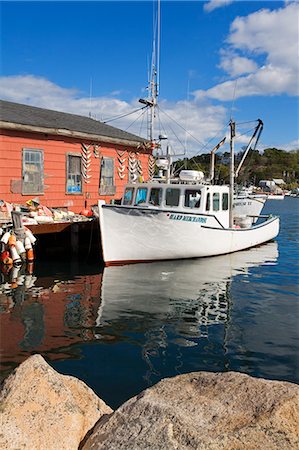 fishing boats usa - Boathouse in Rocky Neck, Gloucester, Cape Ann, Greater Boston Area, Massachusetts, New England, United States of America, North America Stock Photo - Rights-Managed, Code: 841-03065876