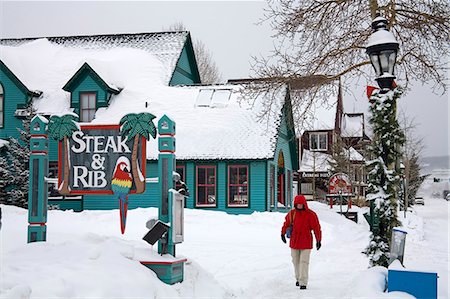 restaurants in the rocky mountains - Restaurant in downtown Breckenridge, Rocky Mountains, Colorado, United States of America, North America Stock Photo - Rights-Managed, Code: 841-03066127
