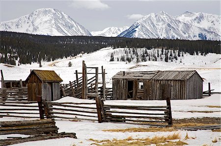 Ranch and Sawatch Range, Leadville City, Rocky Mountains, Colorado, United States of America, North America Stock Photo - Rights-Managed, Code: 841-03066169