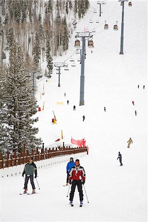 simsearch:841-03066141,k - Lionshead Village ski run, Vail Ski Resort, Rocky Mountains, Colorado, United States of America, North America Fotografie stock - Rights-Managed, Codice: 841-03066179