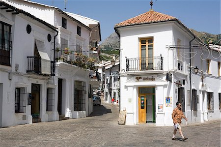 Grazalema, one of the white villages, Cadiz province, Andalucia, Spain, Europe Foto de stock - Con derechos protegidos, Código: 841-03067066