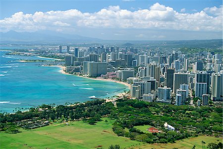 simsearch:841-03030657,k - View over coast north west from lookout on crater rim of Diamond Head, over Kapiolani Park and city of Waikiki, Oahu, Hawaii, United States of America, Pacific, North America Stock Photo - Rights-Managed, Code: 841-03067266