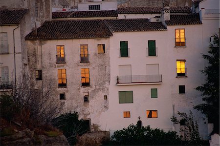 simsearch:841-02919400,k - Houses in La Ciudad, old Moorish quarter, lit up by the sunset, Ronda, Andalucia, Spain, Europe Stock Photo - Rights-Managed, Code: 841-03067392