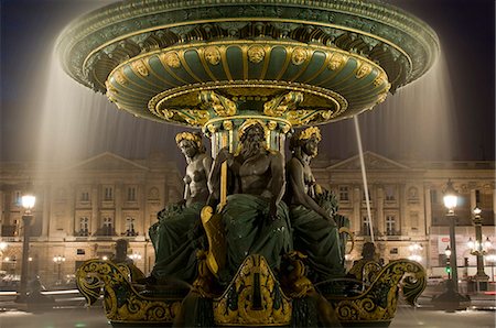 statue in paris night - Fontaines de la place de la Concorde à la nuit, Paris, France, Europe Photographie de stock - Rights-Managed, Code: 841-03060309
