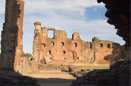 simsearch:841-02714858,k - Penrith Castle, Eden Valley, Cumbria, England, United Kingdom, Europe Stock Photo - Rights-Managed, Code: 841-03061015