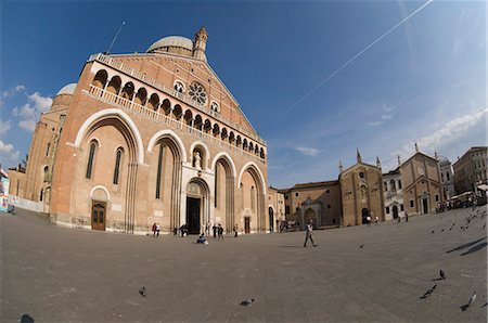 simsearch:841-02899549,k - Basilica di Sant Antonio, Piazza del Santo, Padua, Veneto, Italy, Europe Fotografie stock - Rights-Managed, Codice: 841-03061422
