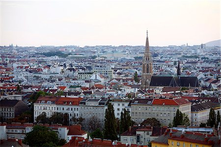 View over the skyline of Vienna from the Riesenrad giant wheel at Prater Amusment Park, Vienna, Austria, Europe Foto de stock - Con derechos protegidos, Código: 841-03062219