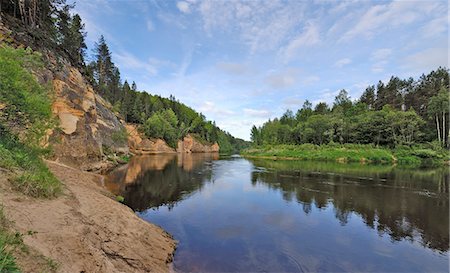 simsearch:841-03055133,k - Falaises de Ergelu (Erglu), la rivière Gauja, près de Cesis, Parc National de Gauja, en Lettonie, pays baltes, Europe Photographie de stock - Rights-Managed, Code: 841-03062944