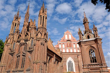 St. Anne's and Bernardine churches, Vilnius, UNESCO World Heritage Site, Lithuania, Baltic States, Europe Stock Photo - Rights-Managed, Code: 841-03062984