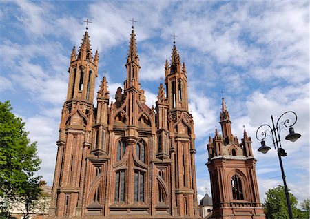 simsearch:862-03367195,k - St. Anne's church, Vilnius, UNESCO World Heritage Site, Lithuania, Baltic States, Europe Stock Photo - Rights-Managed, Code: 841-03062982