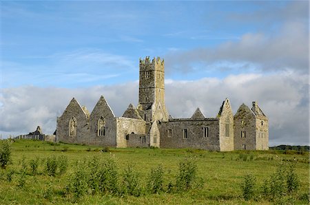 simsearch:841-03062998,k - Ross Errilly Franciscan Friary, near Headford, County Galway, Connacht, Republic of Ireland, Europe Stock Photo - Rights-Managed, Code: 841-03063073