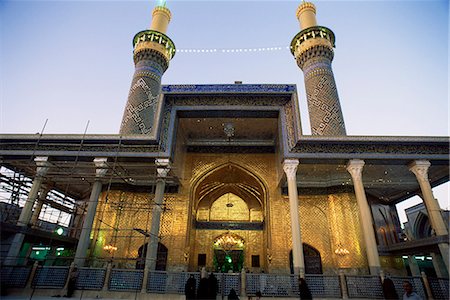 Mosquée de al Abbas, Karbala (Kerbela), Irak, Moyen-Orient Photographie de stock - Rights-Managed, Code: 841-03063277