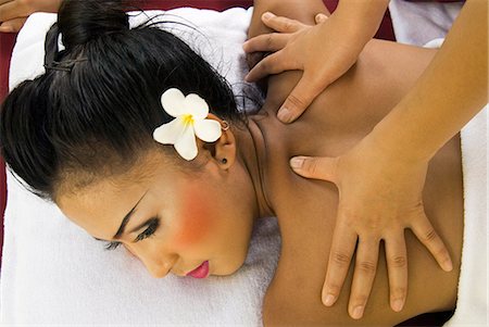 Girl having a massage, Thailand, Southeast Asia, Asia Stock Photo - Rights-Managed, Code: 841-03063413