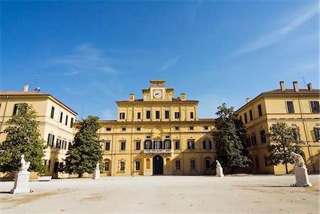 ducal palace parma - Palazzo Ducale, Parma, Emilia Romagna, Italy, Europe Stock Photo - Rights-Managed, Code: 841-03063541