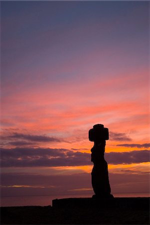 simsearch:862-03820256,k - Ahu Ko Te Riko, Tahai Ceremonial Site, UNESCO World Heritage Site, Easter Island (Rapa Nui), Chile, South America Foto de stock - Direito Controlado, Número: 841-03063707