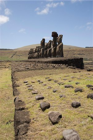 simsearch:841-03063739,k - Ahu Tongariki, UNESCO World Heritage Site, Easter Island (Rapa Nui), Chile, South America Foto de stock - Direito Controlado, Número: 841-03063725