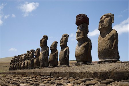 Ahu Tongariki, UNESCO World Heritage Site, Easter Island (Rapa Nui), Chile, South America Foto de stock - Con derechos protegidos, Código: 841-03063726