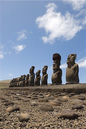 simsearch:841-03063739,k - Ahu Tongariki, UNESCO World Heritage Site, Easter Island (Rapa Nui), Chile, South America Foto de stock - Direito Controlado, Número: 841-03063727