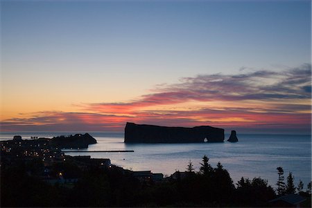 rocca di perce - Perce, Gaspe peninsula, province of Quebec, Canada, North America Fotografie stock - Rights-Managed, Codice: 841-03063876