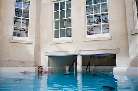 romans bath bath uk - Hot Bath, Thermae Bath Spa, Bath, Avon, England, United Kingdom, Europe Stock Photo - Rights-Managed, Code: 841-03063990