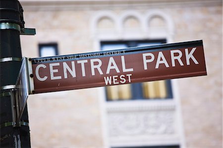 Central Park signpost, Manhattan, New York City, New York, United States of America, North America Stock Photo - Rights-Managed, Code: 841-03454370