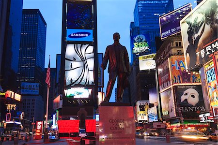 sinage - Statue of George M. Cohan, composer of Give My Regards to Broadway, Times Square at dusk, Manhattan, New York City, New York, United States of America, North America Stock Photo - Rights-Managed, Code: 841-03454403
