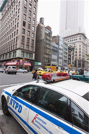 Police car on Broadway, Manhattan, New York City, New York, United States of America, North America Foto de stock - Con derechos protegidos, Código: 841-03454458