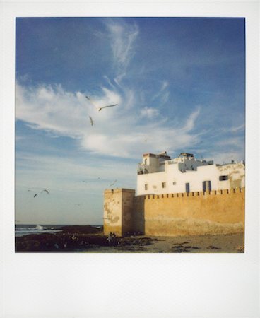 simsearch:851-02962089,k - Polaroid image of old ramparts and whitewashed building overlooking Atlantic Ocean, Essaouira, Morocco, North Africa, Africa Stock Photo - Rights-Managed, Code: 841-03489595