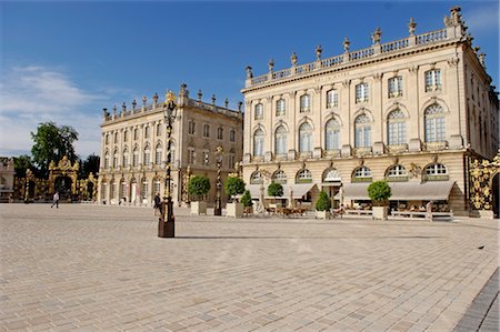 placing - Place Stanislas, formerly Place Royale, built by Stanislas Leszczynski, King of Poland in the 18th century, UNESCO World Heritage Site, Nancy, Meurthe et Moselle, Lorraine, France, Europe Stock Photo - Rights-Managed, Code: 841-03489918