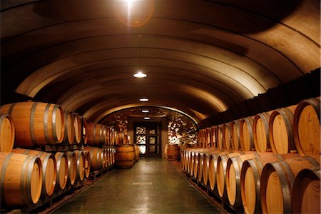 Wine cellar at the Vistalba Winery, Lujan de Coyu, Mendoza, Argentina, South America Foto de stock - Con derechos protegidos, Código: 841-03490109