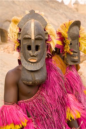 dogon - Portrait de cérémonie Dogon danseurs masqués près de Sangha, escarpement de Bandiagara, région de Dogon, Mali, Afrique de l'Ouest, Afrique Photographie de stock - Rights-Managed, Code: 841-03505111