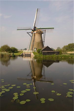 dutch history - Kinderdijk windmills, Holland, Europe Stock Photo - Rights-Managed, Code: 841-03505671