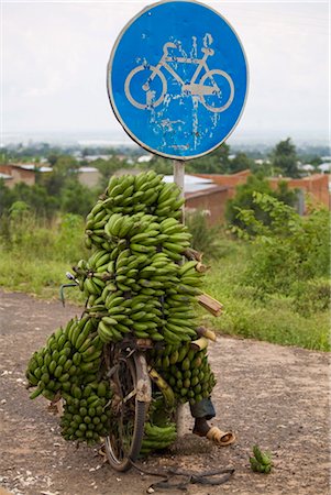 Banana seller, Village of Masango, Cibitoke Province, Burundi, Africa Foto de stock - Con derechos protegidos, Código: 841-03507874