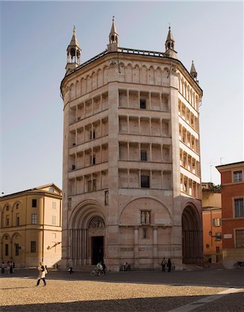 parma - Parma, Emilia Romagna, Italy, Europe Foto de stock - Con derechos protegidos, Código: 841-03507898