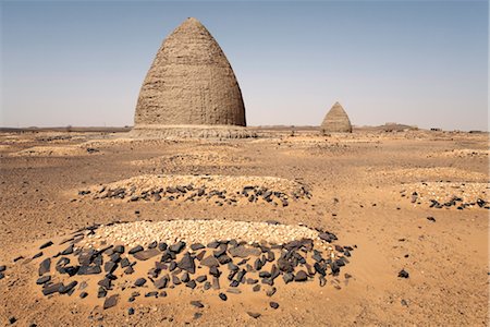 sudanese - Graves, including beehive graves (Tholos tombs), in the desert near the ruins of the medieval city of Old Dongola, Sudan, Africa Stock Photo - Rights-Managed, Code: 841-03507923