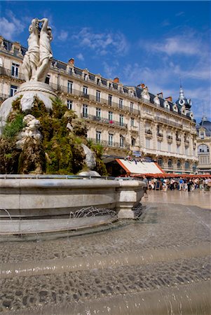 Place de la Comedie, Montpellier, Herault, Languedoc Rousillon, France, Europe Foto de stock - Con derechos protegidos, Código: 841-03517118