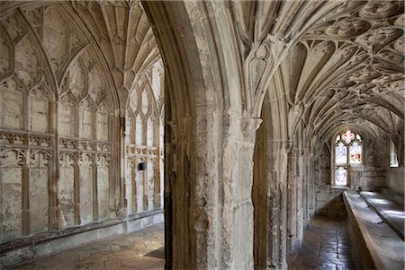 Intérieur des cloîtres et lavatorium moines avec voûte de ventilateur, la cathédrale de Gloucester, Gloucester, Gloucestershire, Angleterre, Royaume-Uni, Europe Photographie de stock - Rights-Managed, Code: 841-03517121