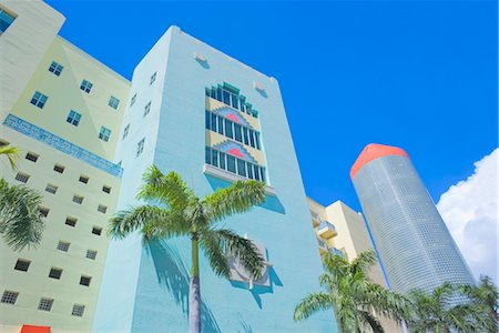 south beach - Art deco buildings, South Beach, Miami, Florida, United States of America, North America Fotografie stock - Rights-Managed, Codice: 841-03517316