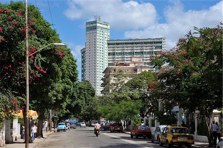 simsearch:841-03672982,k - Calle 17 (17th Street) leading to the Focsa Building built in 1956, Vedado, Havana, Cuba, West Indies, Central America Stock Photo - Rights-Managed, Code: 841-03517323