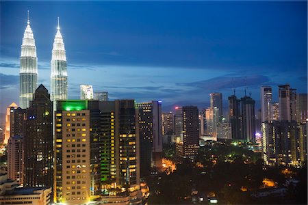 Petronas Towers, Kuala Lumpur, Malaysia, Southeast Asia, Asia Foto de stock - Con derechos protegidos, Código: 841-03517392