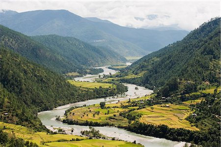 Tsang Chhu river, Punakha, Bhutan, Himalayas, Asia Foto de stock - Direito Controlado, Número: 841-03517482