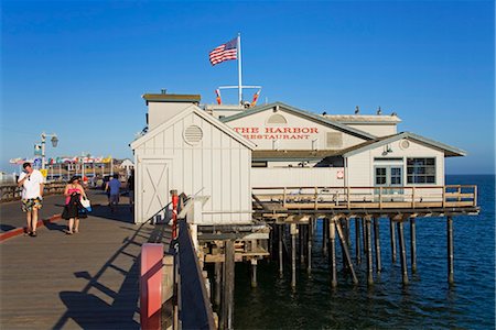 santa barbara usa - Seafood Restaurant on Stearns Wharf, Santa Barbara Harbor, California, United States of America, North America Foto de stock - Con derechos protegidos, Código: 841-03517903