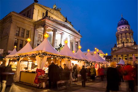 Gendarmen markt marché de Noël, Franz Dom et Konzert Haus, Berlin, Allemagne, Europe Photographie de stock - Rights-Managed, Code: 841-03518133