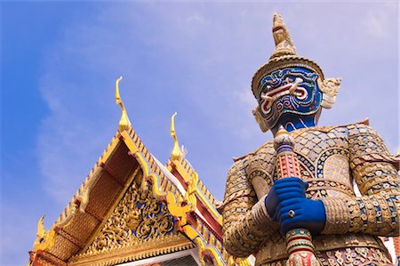 simsearch:851-02963398,k - Temple of the Emerald Buddha (Wat Phra Kaew), Grand Palace, Bangkok, Thailand, Southeast Asia, Asia Stock Photo - Rights-Managed, Code: 841-03518435