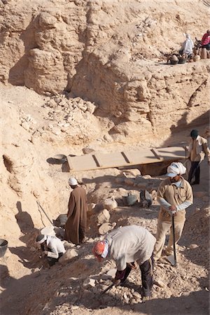 digging - Valley of the Kings, Thebes, UNESCO World Heritage Site, Egypt, North Africa, Africa Foto de stock - Con derechos protegidos, Código: 841-03518508