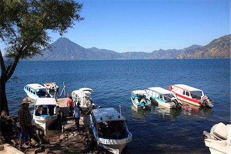 Boats, Lake Atitlan, Guatemala, Central America Fotografie stock - Rights-Managed, Codice: 841-03518906