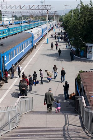simsearch:841-02830818,k - Railway station with passengers and trains, Almaty, Kazakhstan, Central Asia, Asia Stock Photo - Rights-Managed, Code: 841-03520106