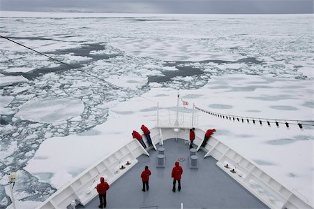 simsearch:841-03673980,k - Ship breaking through ice floe and drift ice, Greenland, Arctic, Polar Regions Foto de stock - Con derechos protegidos, Código: 841-03674080
